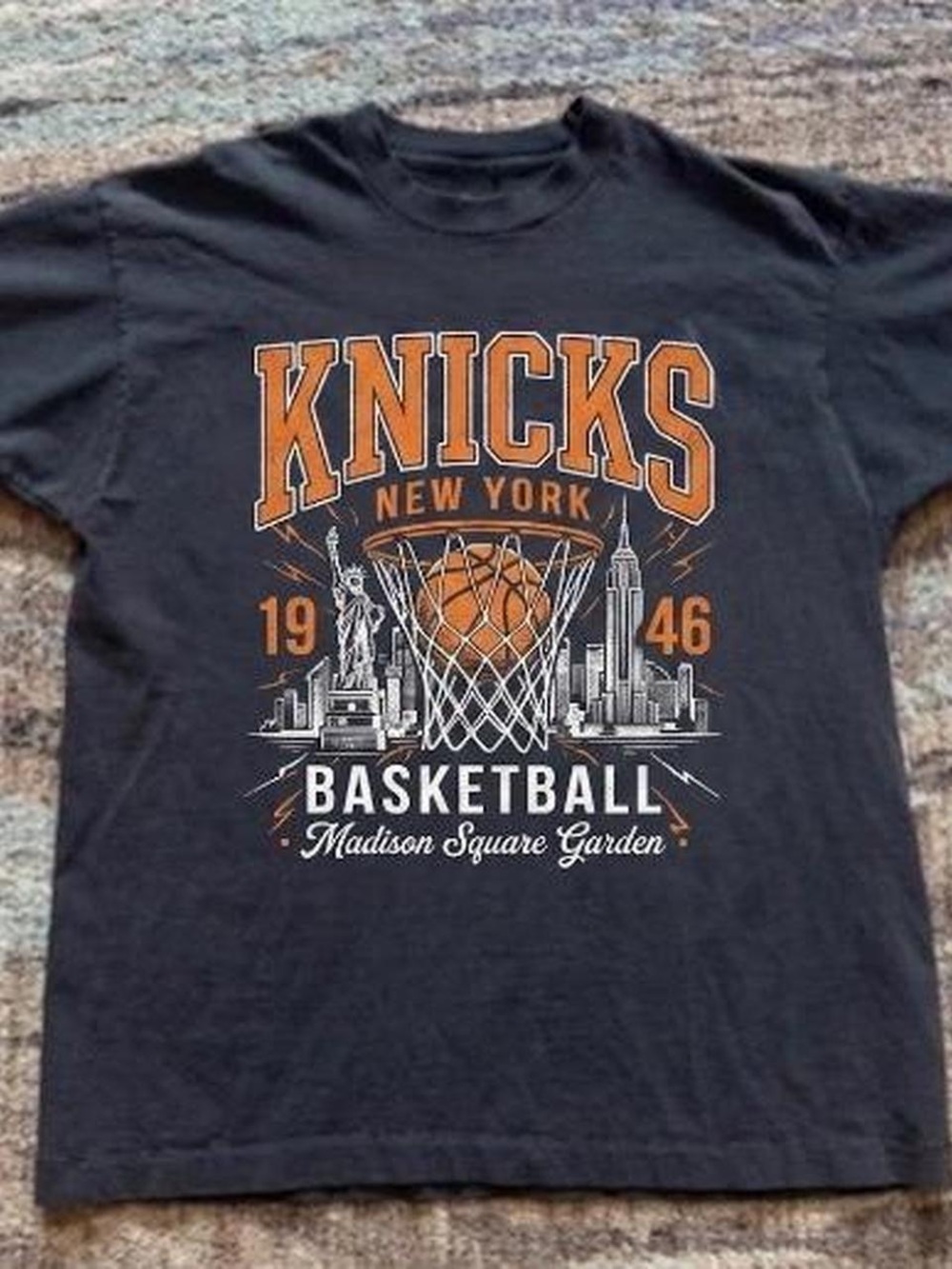 Gildan Black Knicks Basketball Graphic Tee with Orange & White Print